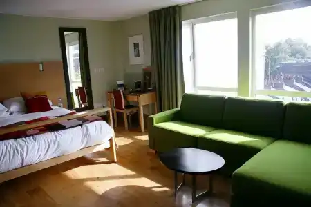 Megaro - 1