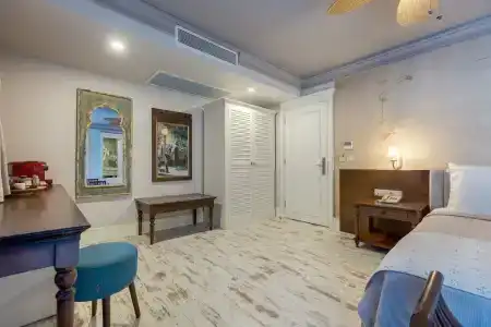 Esperanza Boutique of Lykia - 49