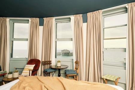 Selina Brighton - 20