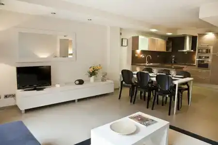 Up Suites Bcn - 33