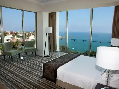 Denizkizi & Denizkizi Royal Seafront Resort & Restaurant & Beach Club - 43