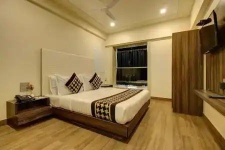Mumbai House-Juhu - 27