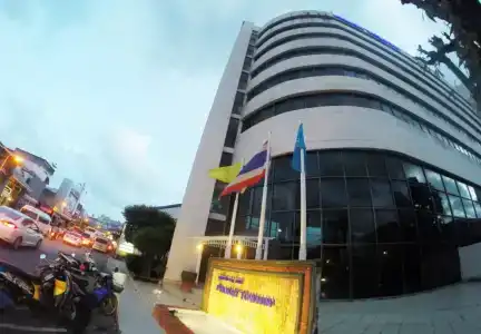 Phuket Town Inn - 1