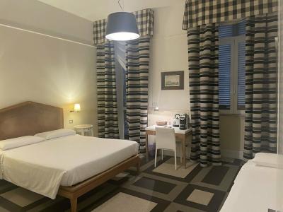 Piazza Di Spagna Prestige - 2