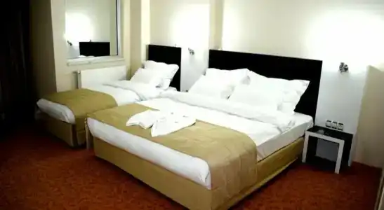 Anya Suit Otel - 8