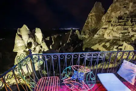 Caldera Cave - 23