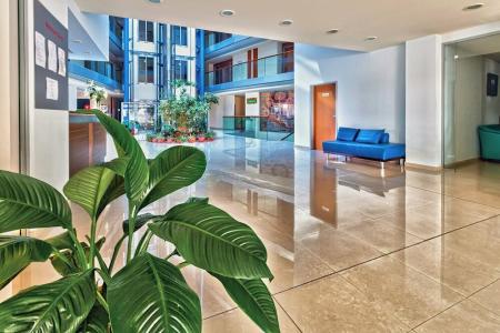 Sol Marina Palace - 4