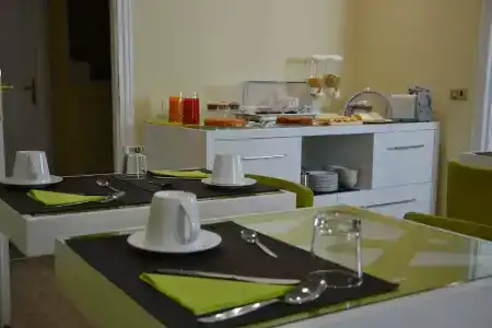 b&b Leopoldo And Apartements - 21