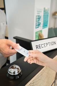 Kiana KaleİÇİ - 21