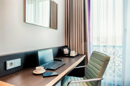 Premier Inn Saarbrücken City Centre - 16