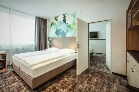 Wyndham Garden Munich Messe - 47