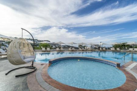 Elementa Boutique - 36