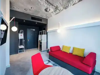 Ibis City - 10