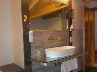 SIMPLE but EXCELLENT - 11