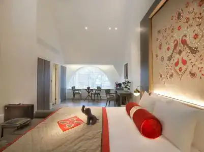 The Lalit London - 35