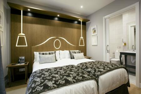 Legazpi Doce Studios Suites - 46