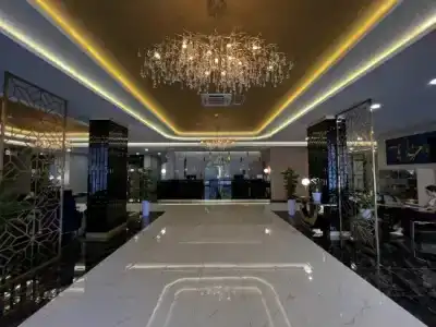 King Plaza - 39