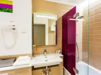 Park Inn by Radisson Central Tallinn - 9