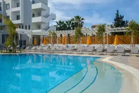 Mayfair formerly Smartline Paphos - 30