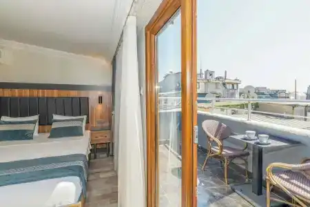 La Serena & Suites - 11