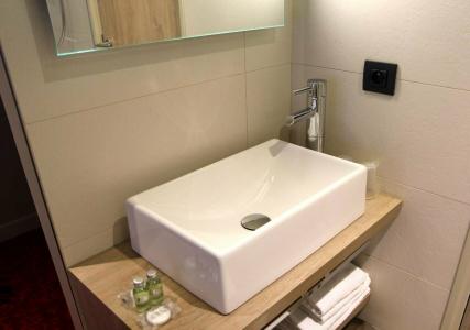 Best Western Le Montmartre – Saint Pierre - 20