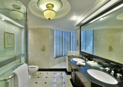 Evergreen Laurel Bangkok - 38