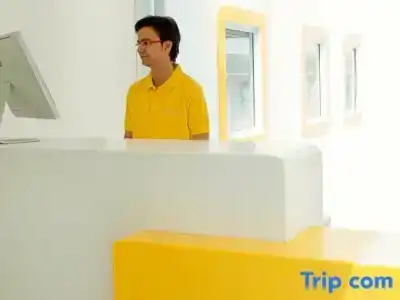 Bloomrooms @ Link Road - 78