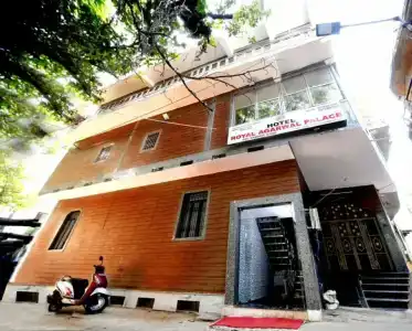 Oyo 26146 Sarwan - 1