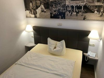 Residence - 21