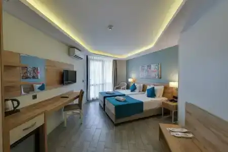 Marti Beach - 1