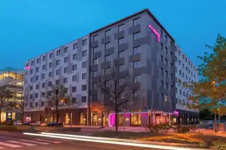 Moxy Frankfurt Airport - 1