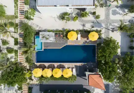 Long Set Resort - 1