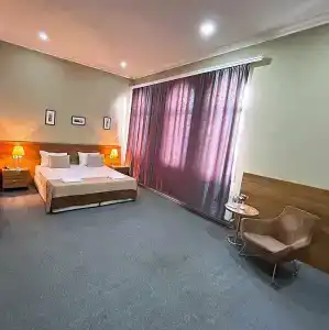 The Family - Free Massage - 31