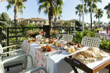 Club Phaselis Rose - 18