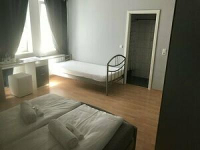 Capitol Zentrum - 24h - - 15