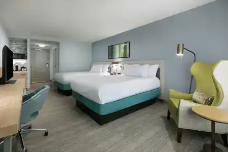 Drury Inn & Suites - 18