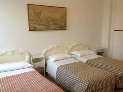 Riva Reno GuestHouse - 15