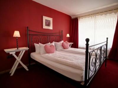 Heddernheimer Hof - 1