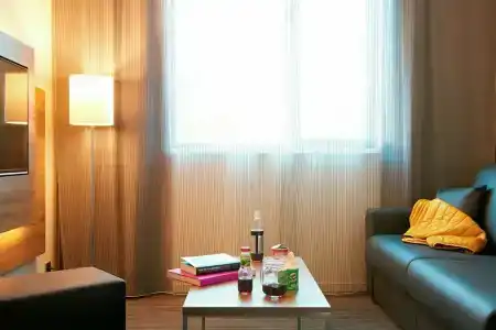 Moxy Frankfurt Airport - 33