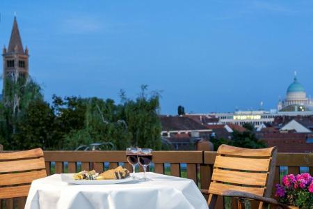 NH Potsdam - 5