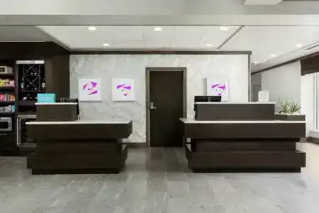 Drury Inn & Suites - 2