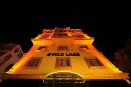 Golden Lake - 0
