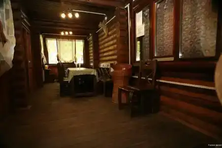 Русский дворик - 12