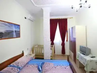 My Home Guest House - 8