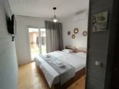 Best House - 20