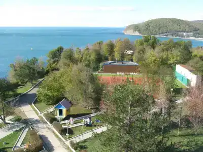 Прибой - 0
