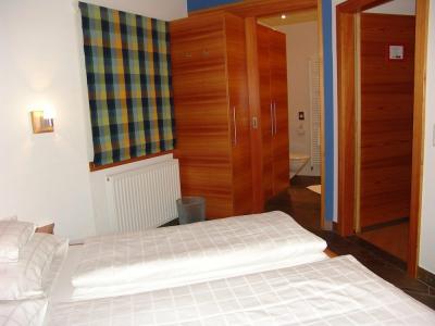 SIMPLE but EXCELLENT - 31