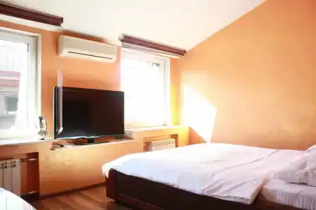 Невский проспект - 73