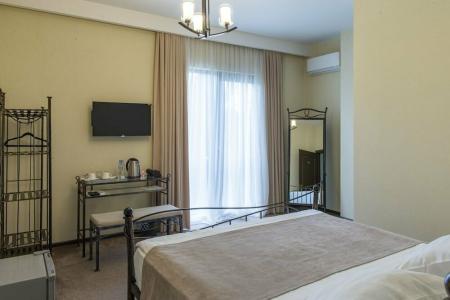 Golden Nugget Tbilisi - 35