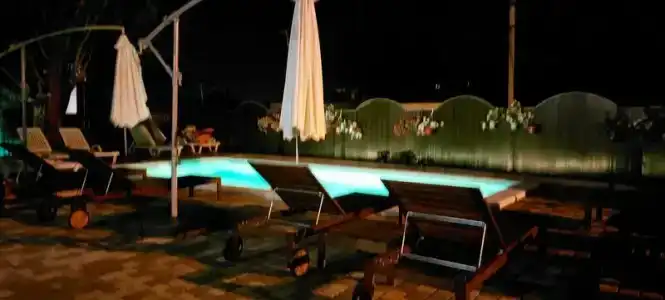 L-hotel - 0